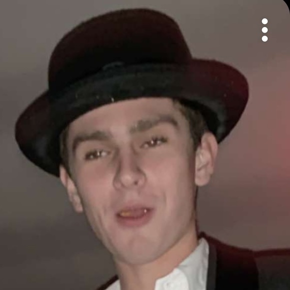 Meet your Posher, Josh - Picture 1 of 1